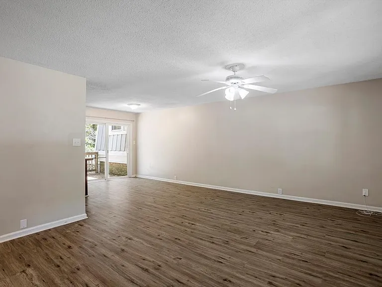 5302 Covey Ct — Photo 5