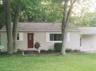 15421 Coleman Ave, Grand Haven, MI 49417