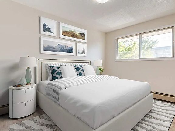 2nd image of 229 2nd St NE #497183