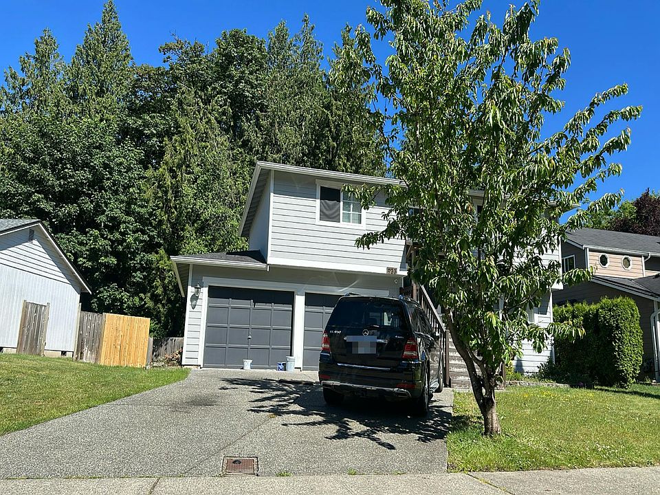 1st image of 933 96th Ave SE