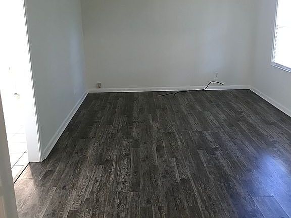 Laminate in LR & BRs