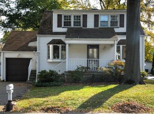 444 Riverview Dr S, Totowa, NJ 07512