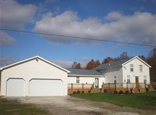 1196 Kale Adams Rd, Leavittsburg, OH 44430