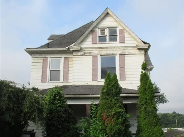 735 Allison Ave, Washington, PA 15301