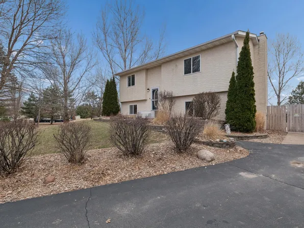 37625 Eleanor Ave, North Branch, MN 55056