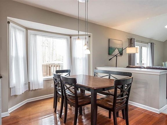 5th image of 9400 Forest Point Dr