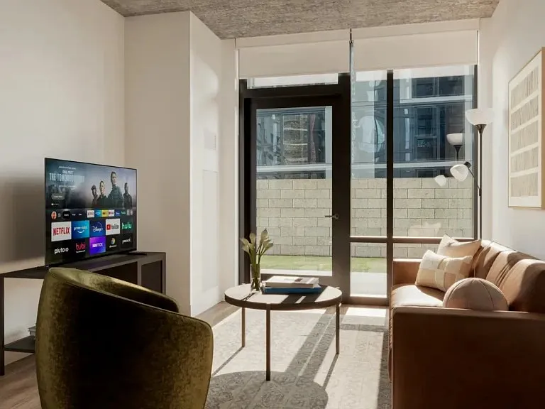 40 E 9th St #2B — Photo 5