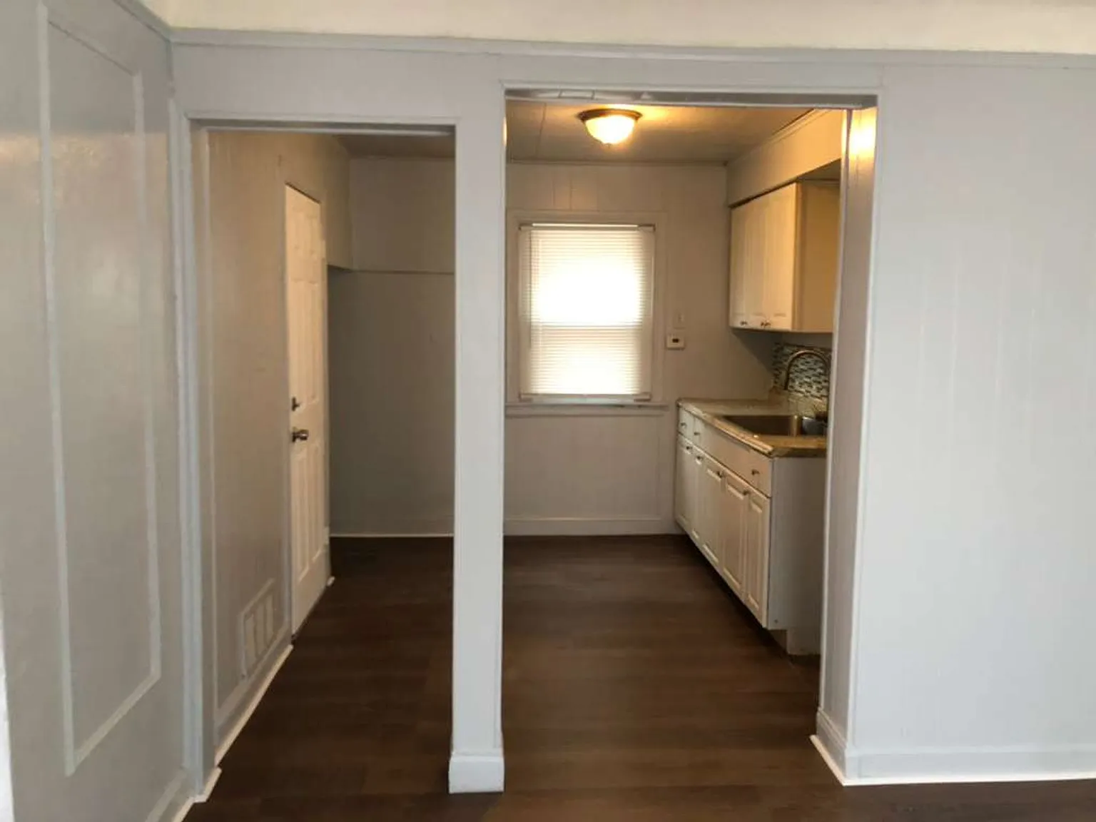 Charming Renovated 2-Bedroom Lower Unit Section 8 Welcome — Photo 2