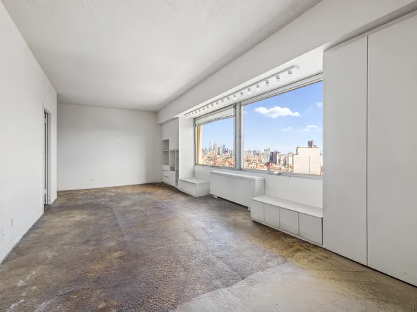 180 Park Row image 6 of 17