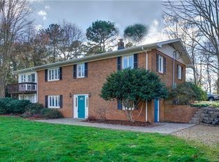 128 Bayview Dr, Mooresville, NC 28117