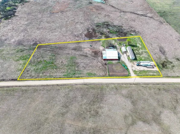 1380 110th St, Eureka, KS 67045