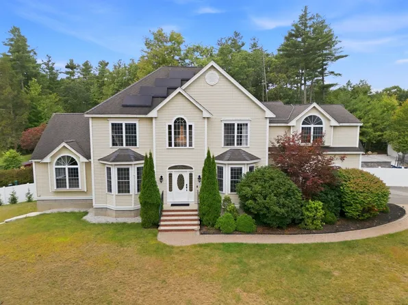 18 Loon Hill Rd, Ayer, MA 01432