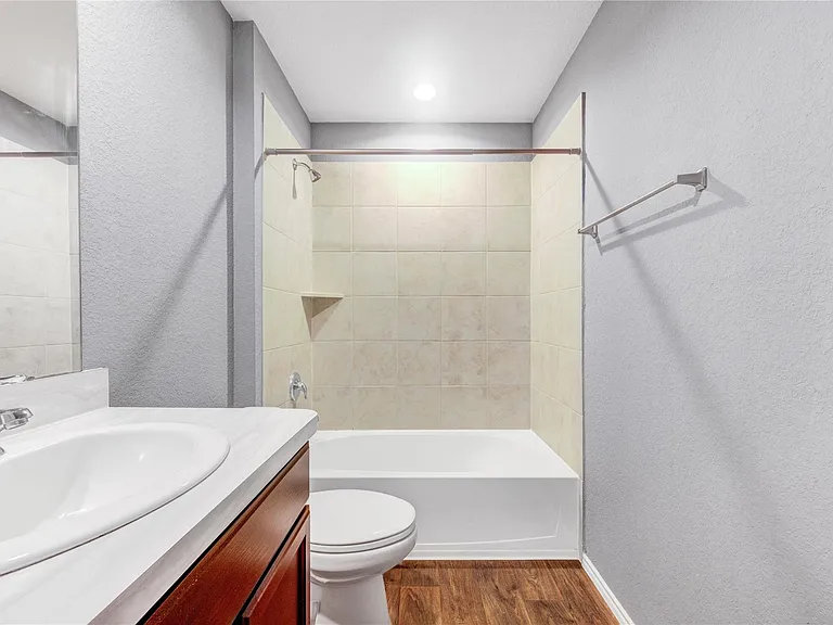 21315 Pine Mill Dr — Photo 32