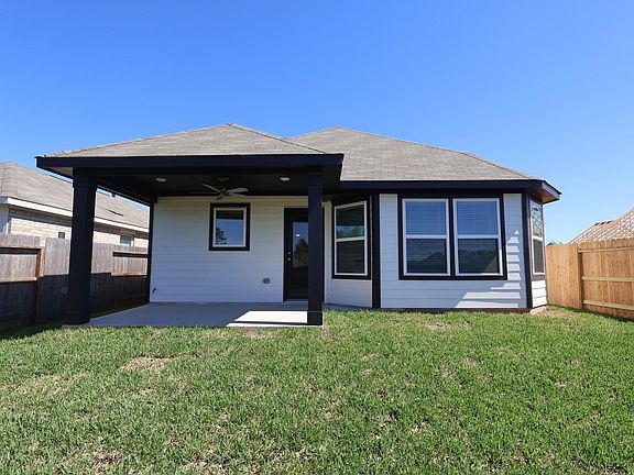 7th image of this home
