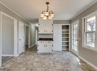 213 Lawrence Ave, Chapel Hill, TN 37034
