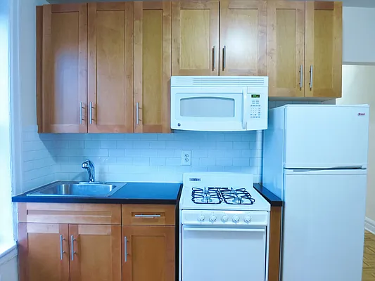 Rented by City & Suburban | media 7