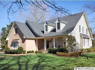 21 Westend Ave, Shrewsbury, NJ 07702