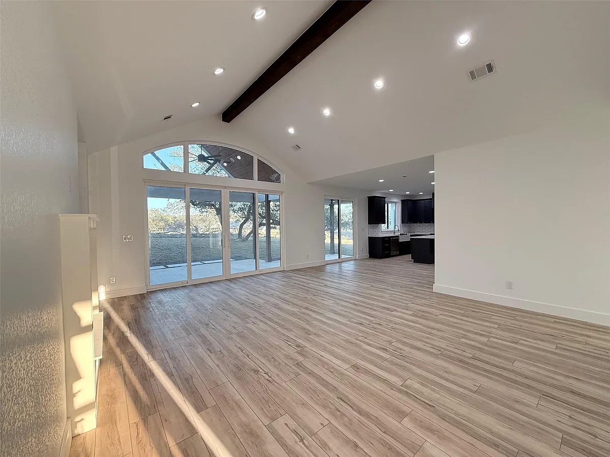 Building Photo - 21000 Nantucket Cv