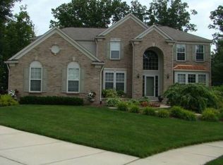 6358 Knob Bend Dr, Grand Blanc, MI 48439