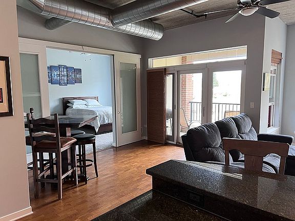 5th image of 24 W Station St Unit 305W