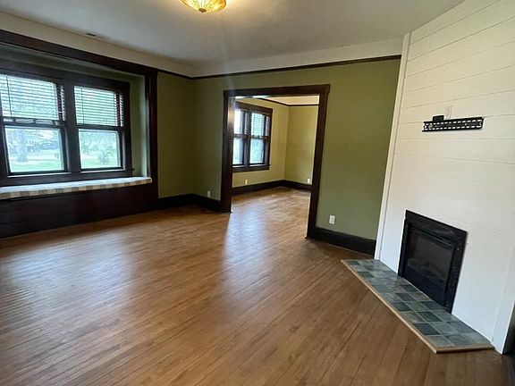 2nd image of 12 Sals Ln