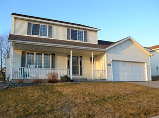 4445 Savannah Dr NW, Rochester, MN 55901