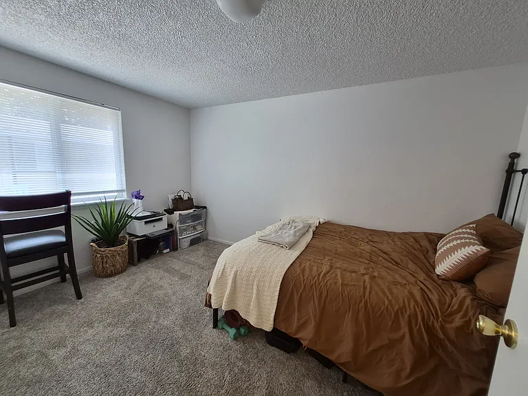 1214 S Hanson Ave #1214 — Photo 13