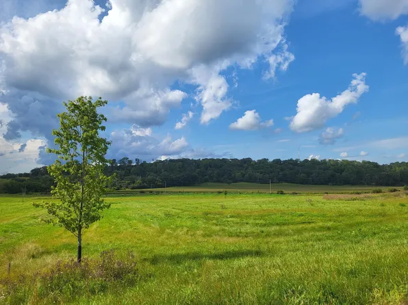 5185 8th St SW, Rochester, MN 55902