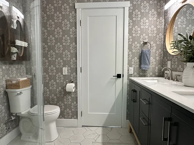 514 NE Joanne Cir — Photo 14