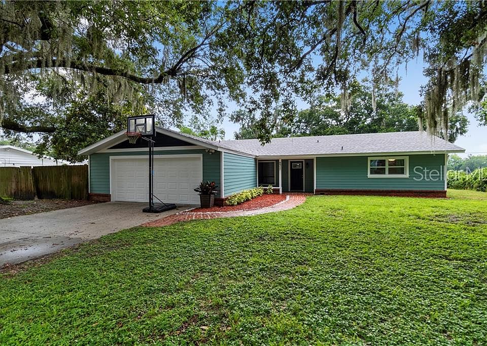 1st image of 4917 Whiteoak Dr W