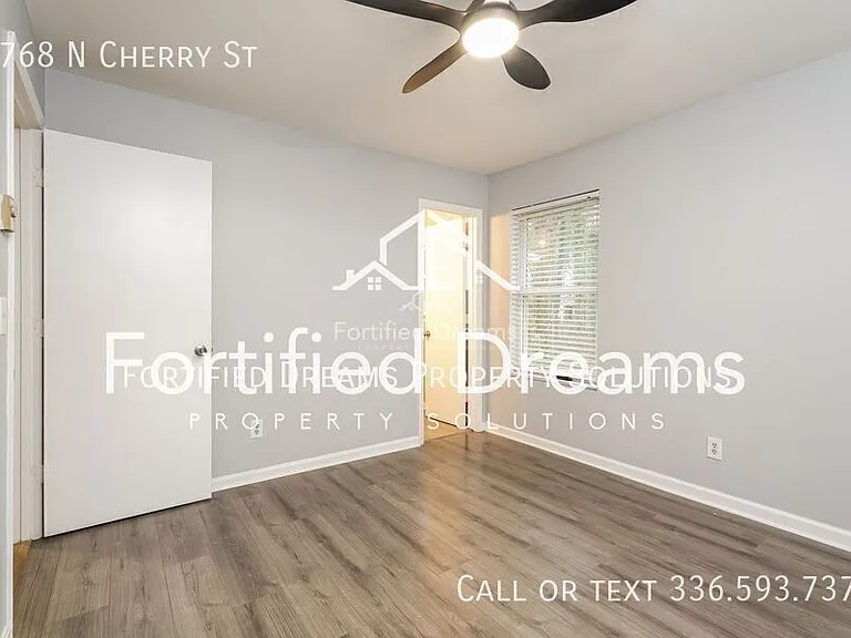 4768 N Cherry St — Photo 9