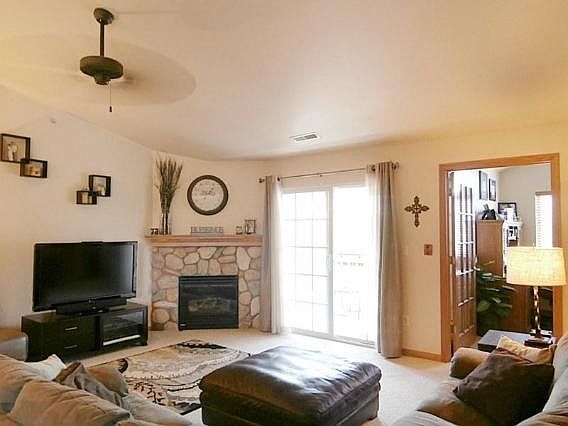 2nd image of 4958 W Maple Leaf Cir #15-5