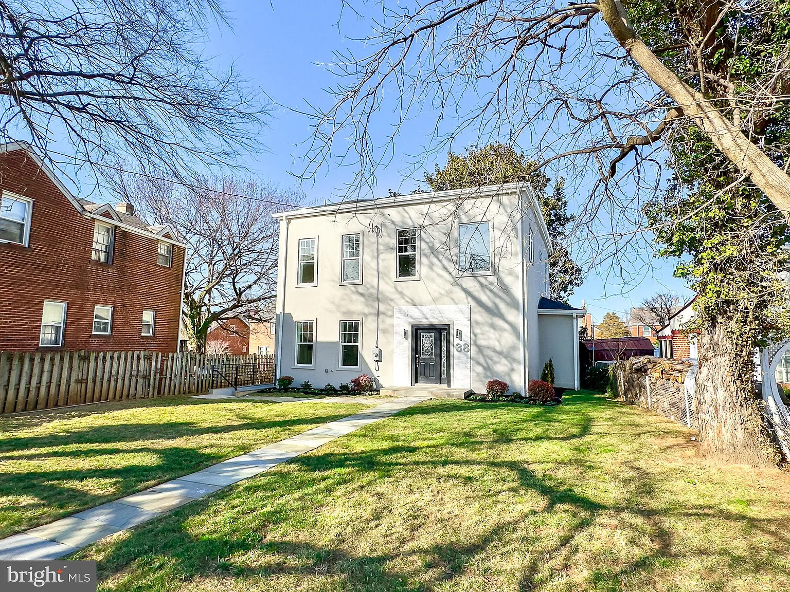 38 Riggs Rd NE photo 1