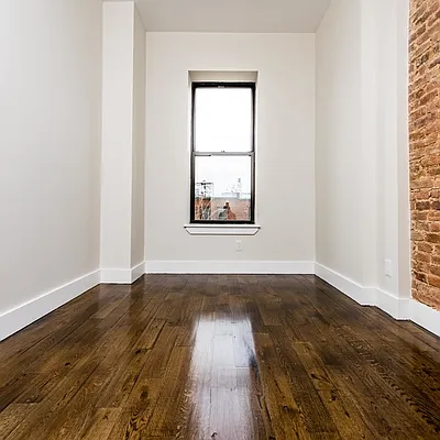 Rented by Nooklyn NYC LLC | media 45