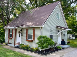 75 W McLaughlin Ave, Madisonville, KY 42431