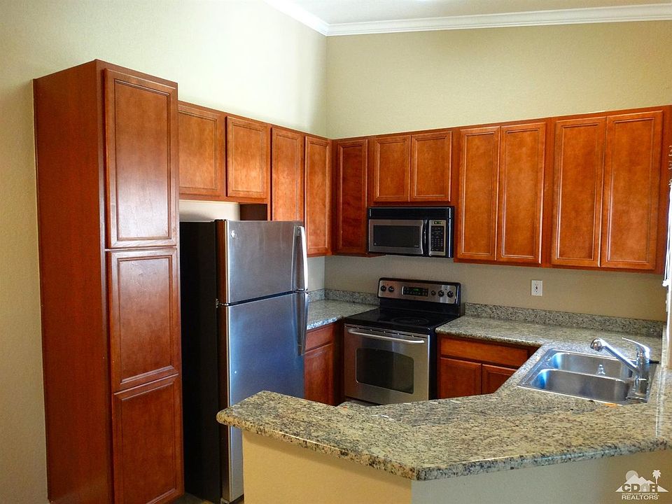 1st image of 78650 Avenue 42 APT 2202