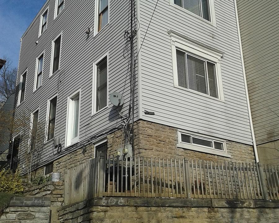 1st image of 606 Klotter Ave #2