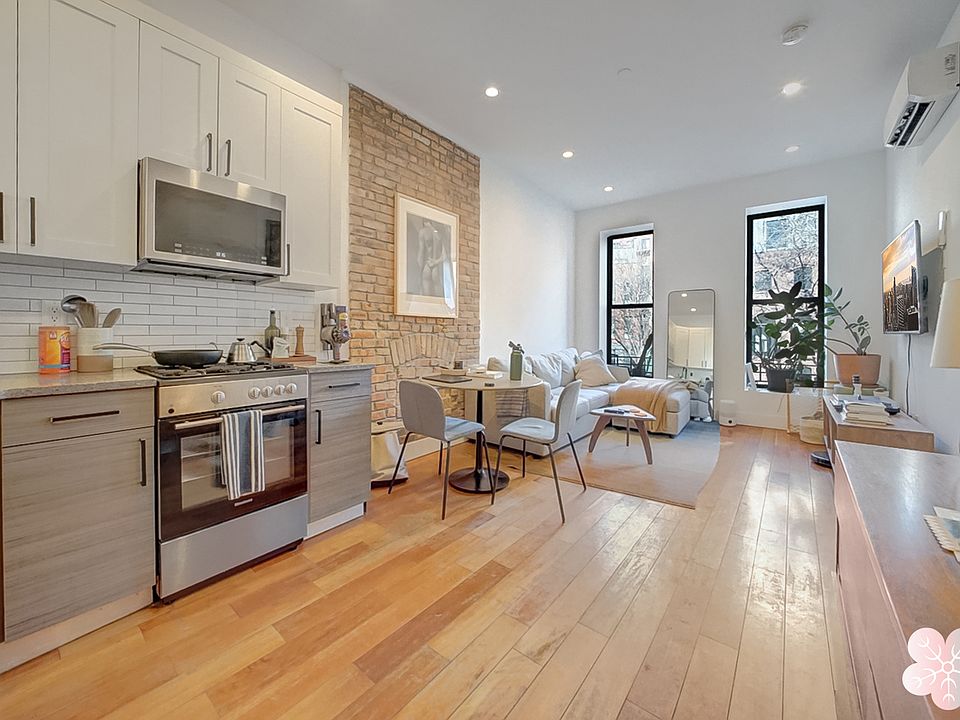 1st image of 148 Lefferts Pl #2
