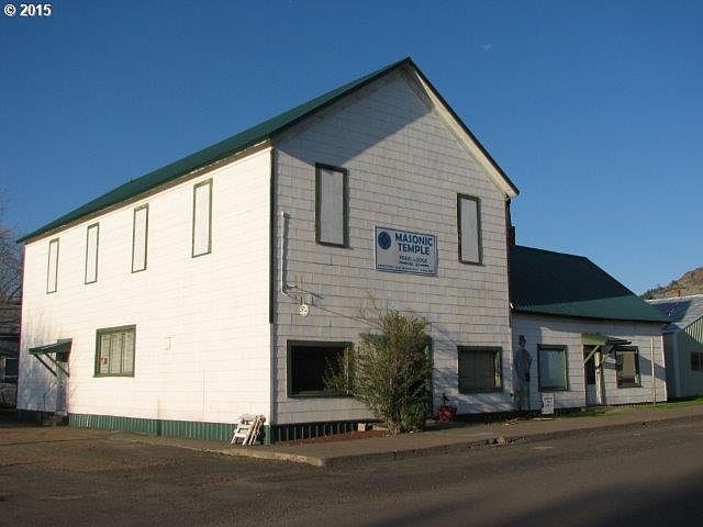 2nd image of 502 First St