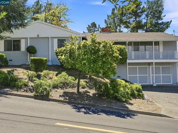 78 Muth Dr, Orinda, CA 94563