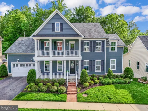 17064 Belle Isle Dr, Dumfries, VA 22026