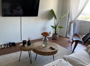 922 Centinela Ave APT 9, Inglewood, CA 90302