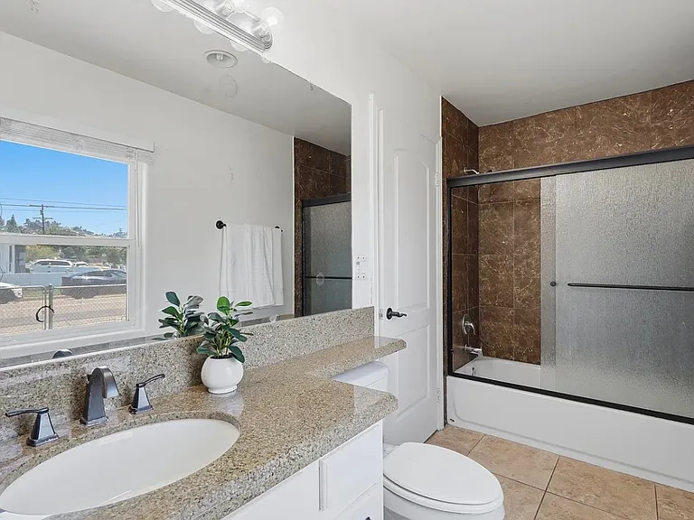797 Lemon Ave — Photo 28