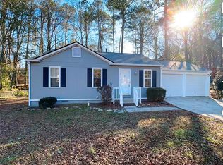 2365 Overland Ct, Snellville, GA 30039