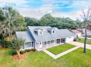 126 Booth Cir, Ocean Springs, MS 39564