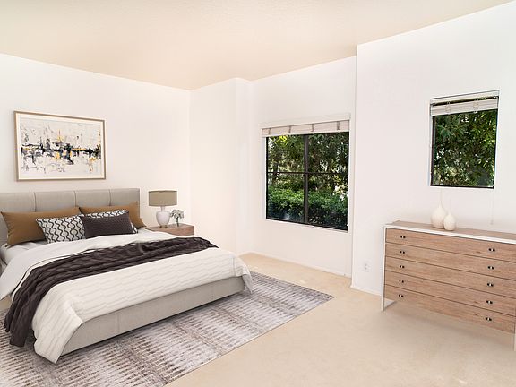 3rd image of 5736 Skyview Way Unit G