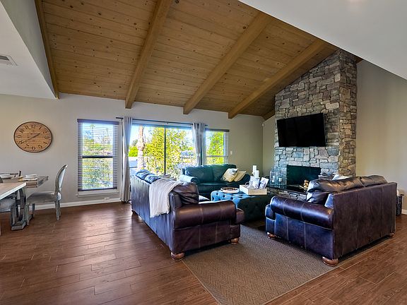 3rd image of 1424 Bunny Bell Ln