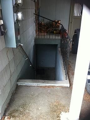2nd image of 1036 NW 25th St