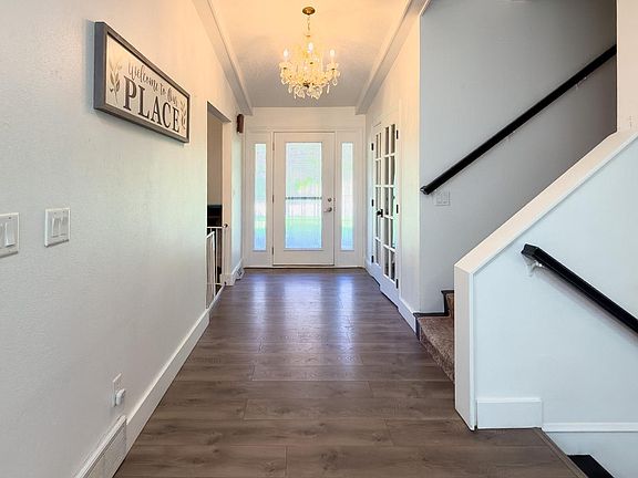 5th image of 3116 Greenock Rd
