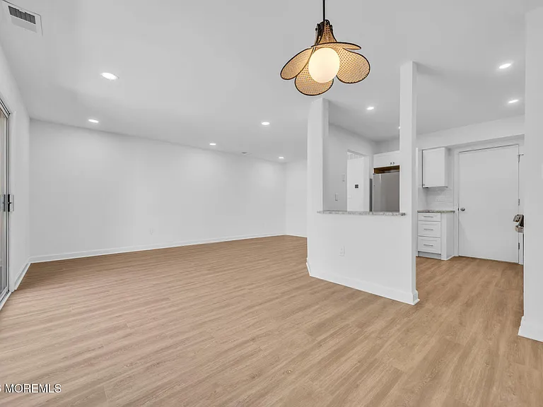 86 Holly Dr — Photo 7